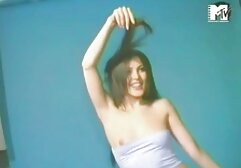 Kacie James, Roxy Mendez – Hogtied auf einem gratis sexfilme reife frauen Bett